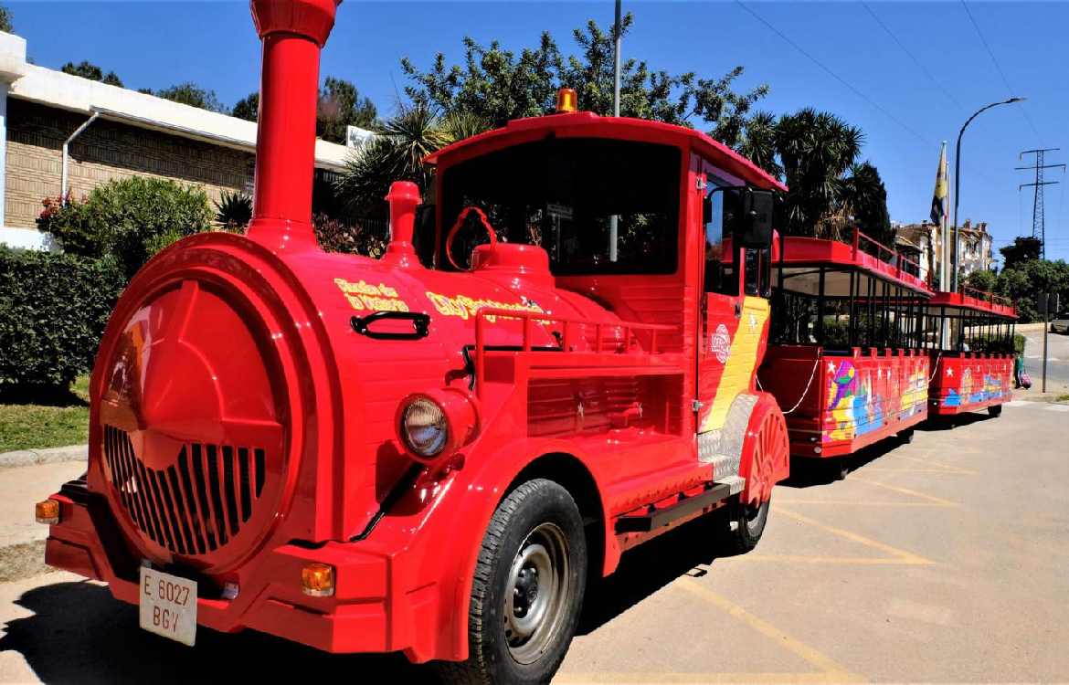 Rincón de la Victoria reactiva el Tren Turístico para descubrir el patrimonio histórico y cultural del municipio