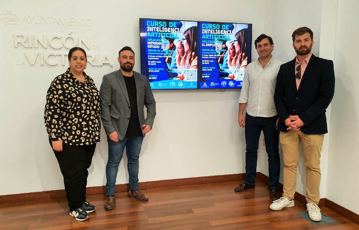 Rincón de la Victoria ofrece a sus jóvenes dos cursos pioneros que abordan el empleo y el estudio desde la IA