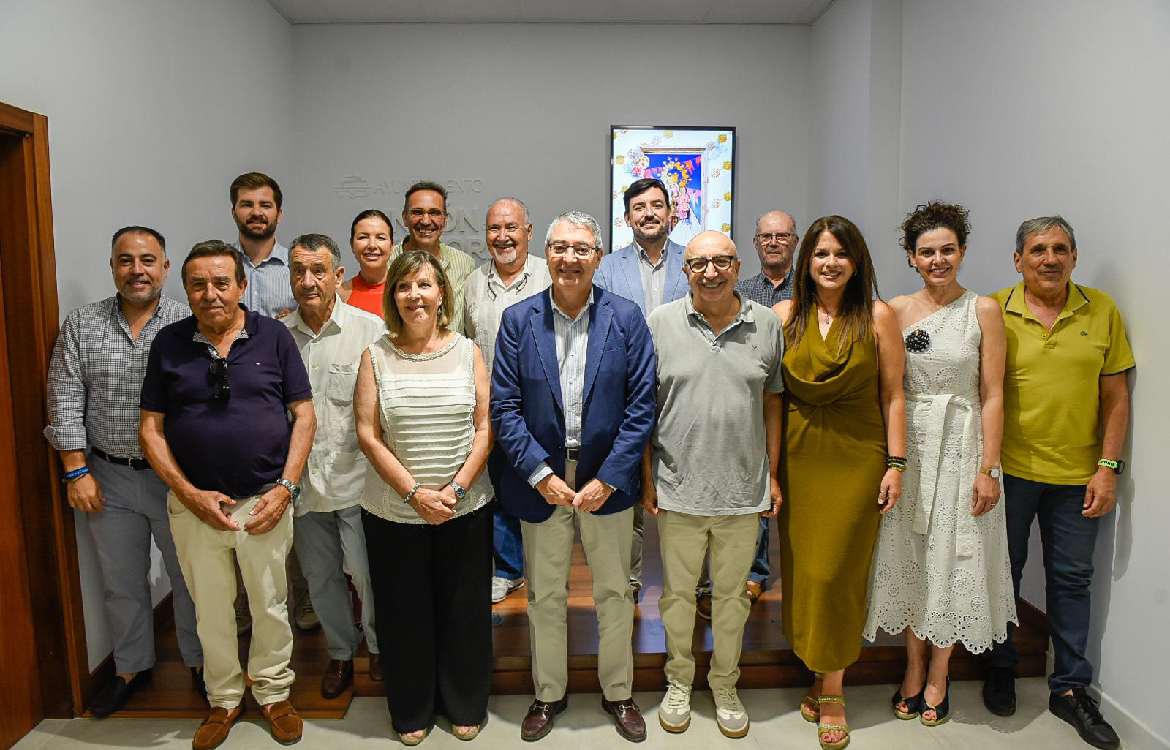 El director de orquesta, Salvador Vázquez, será el pregonero de la Feria de Rincón de la Victoria 2025 en la que La Peña El Piyayo recibirá el distintivo de Marengo de Honor