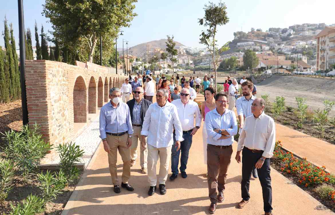 Rincón de la Victoria pone en valor una gran zona de 9.709,41 metros cuadrados con su nuevo Paseo Fluvial de Granadillas